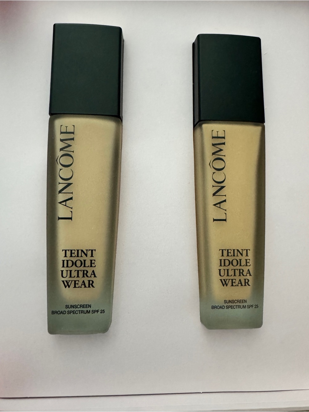 LANCOME Teint Idole Foundation 200N and 245N - NEW in pretty limited edition! 🩷